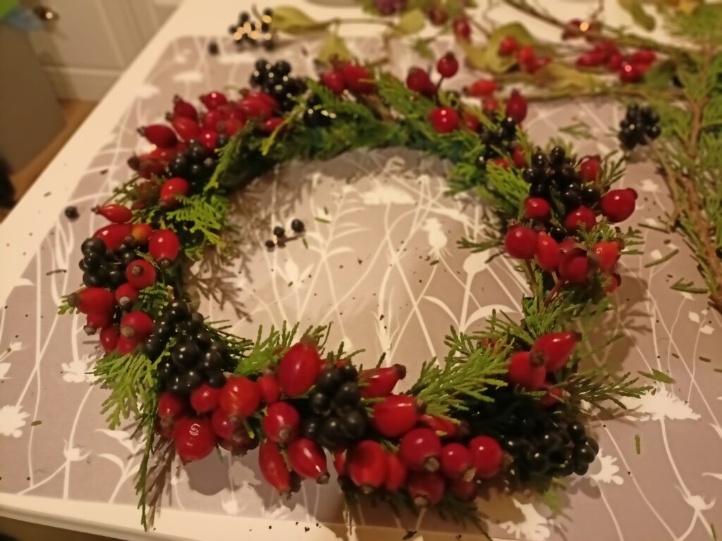 Csipkebogyó koszorú